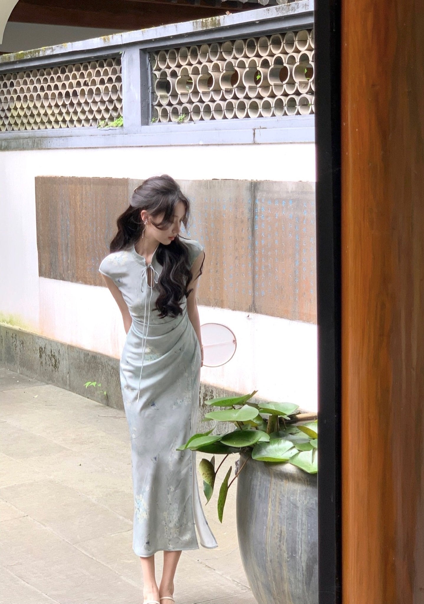 【Hanfu】Moonlit Elegance | Cheongsam/Qipaohan fu Chinese han fu hanfu male tang dynasty clothes chinese hanfu tang dynasty outfits traditiona hanfu dress chinese hanfu chinese style dress dress fashion cheongsam dress q