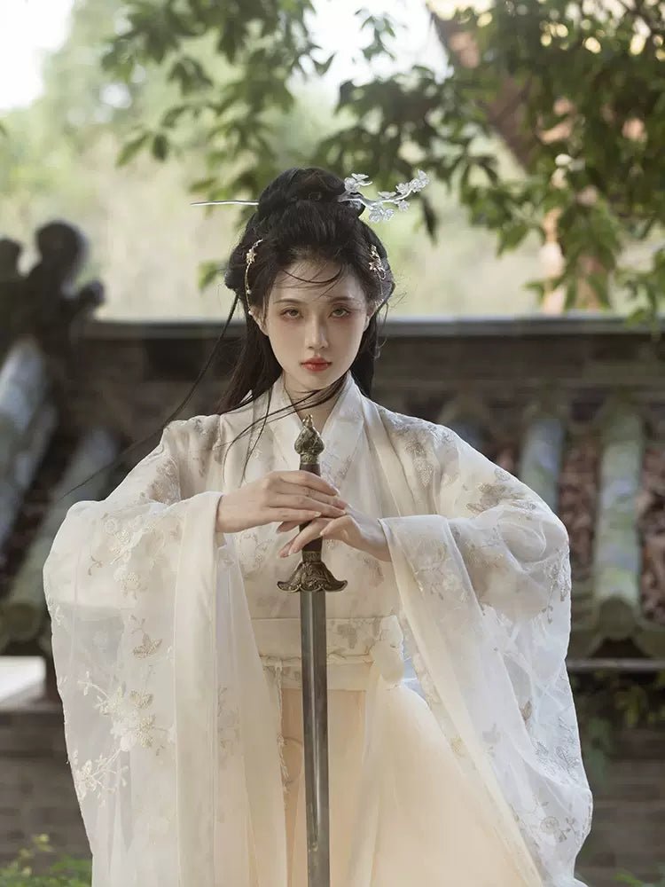 【Hanfu】New moon at dusk|Cross - neck dresshan fu Chinese han fu hanfu male tang dynasty clothes chinese hanfu tang dynasty outfits traditiona hanfu dress chinese hanfu chinese style dress dress fashion cheongsam dress q