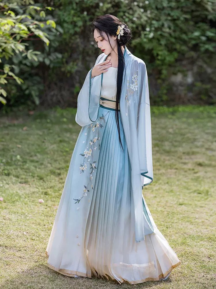 【Hanfu】﻿Pear Blossom Tune|梨花曲han fu Chinese han fu hanfu male tang dynasty clothes chinese hanfu tang dynasty outfits traditiona hanfu dress chinese hanfu chinese style dress dress fashion cheongsam dress q