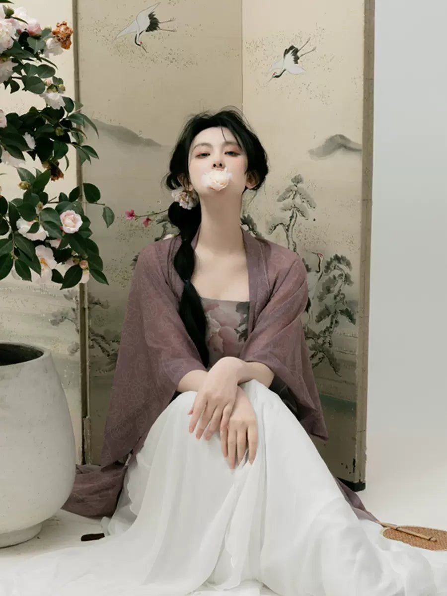 【Hanfu】Petals in a Tranquil Garden | Song Dynasty Hanfuhan fu Chinese han fu hanfu male tang dynasty clothes chinese hanfu tang dynasty outfits traditiona hanfu dress chinese hanfu chinese style dress dress fashion cheongsam dress q