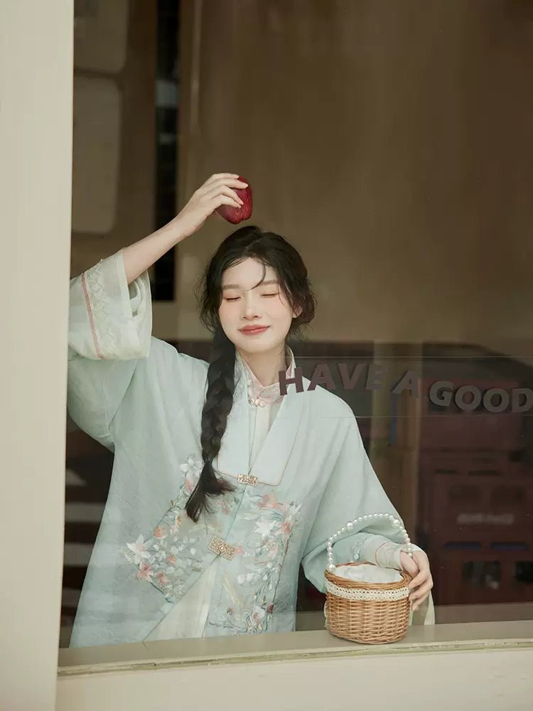 【Hanfu】Serenade of Blossoms | Ming Style Hanfuhan fu Chinese han fu hanfu male tang dynasty clothes chinese hanfu tang dynasty outfits traditiona hanfu dress chinese hanfu chinese style dress dress fashion cheongsam dress q