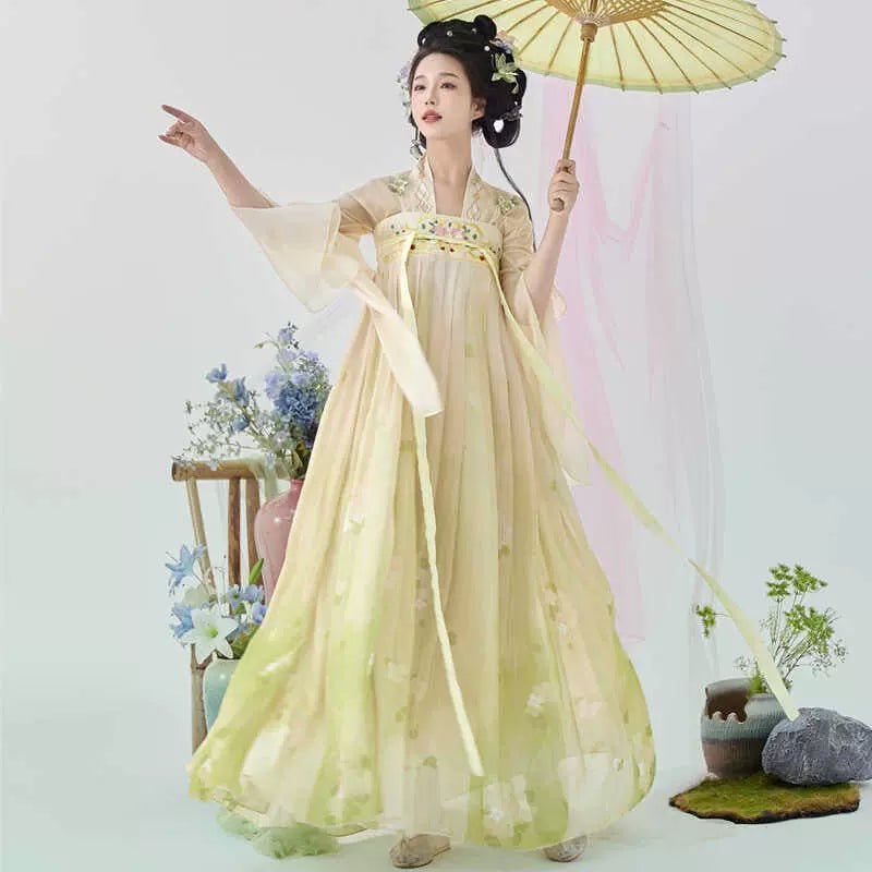 【Hanfu】Small clear lotus|Song chest - length skirthan fu Chinese han fu hanfu male tang dynasty clothes chinese hanfu tang dynasty outfits traditiona hanfu dress chinese hanfu chinese style dress dress fashion cheongsam dress q