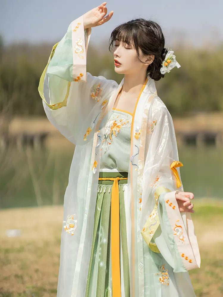 【Hanfu】The Delicate Spring Grass | Tang Style Hanfuhan fu Chinese han fu hanfu male tang dynasty clothes chinese hanfu tang dynasty outfits traditiona hanfu dress chinese hanfu chinese style dress dress fashion cheongsam dress q