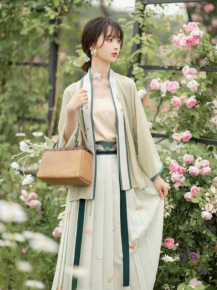 【Hanfu】The Moon Shines Over the Western Tower | Song Style Hanfuhan fu Chinese han fu hanfu male tang dynasty clothes chinese hanfu tang dynasty outfits traditiona hanfu dress chinese hanfu chinese style dress dress fashion cheongsam dress q