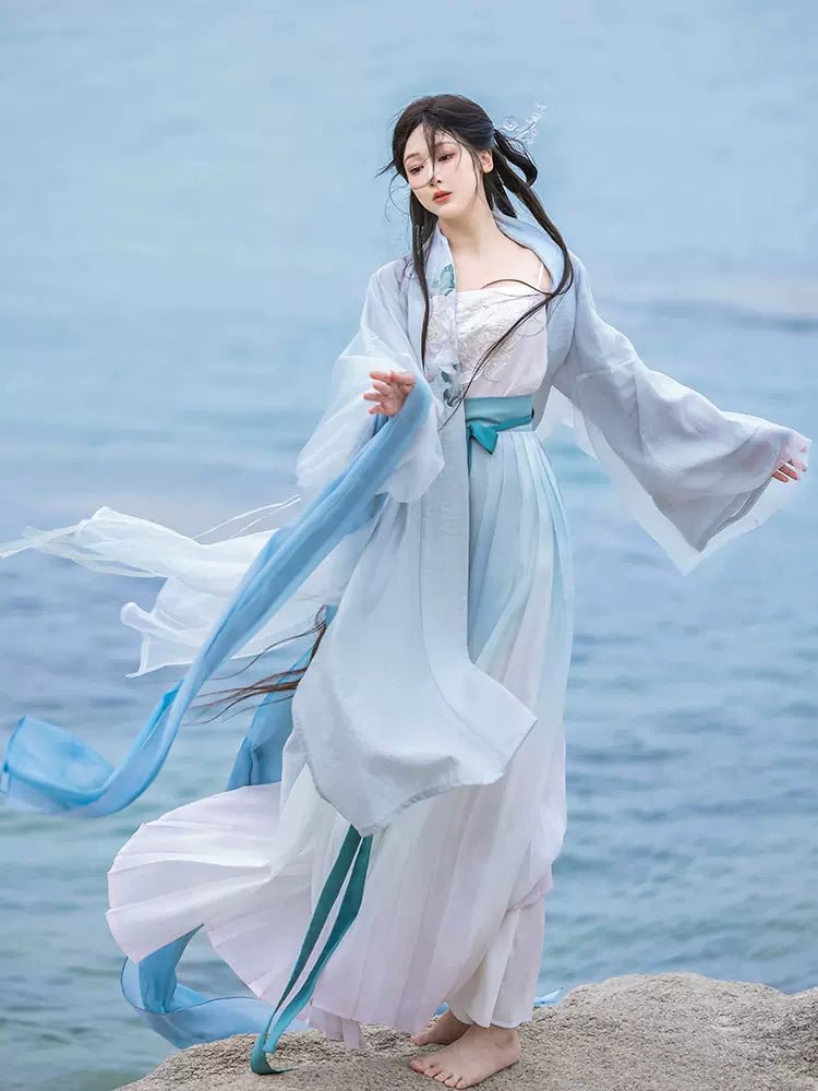 【Hanfu】﻿Transcendence|出尘han fu Chinese han fu hanfu male tang dynasty clothes chinese hanfu tang dynasty outfits traditiona hanfu dress chinese hanfu chinese style dress dress fashion cheongsam dress q