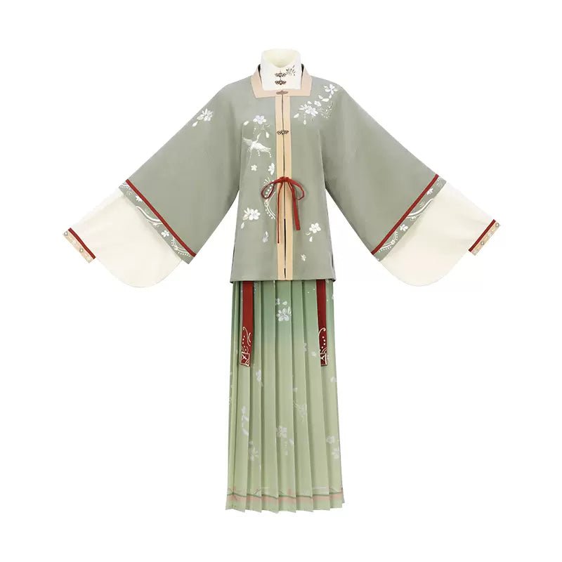 【Hanfu】Verdant Grace | Ming Style Hanfuhan fu Chinese han fu hanfu male tang dynasty clothes chinese hanfu tang dynasty outfits traditiona hanfu dress chinese hanfu chinese style dress dress fashion cheongsam dress q