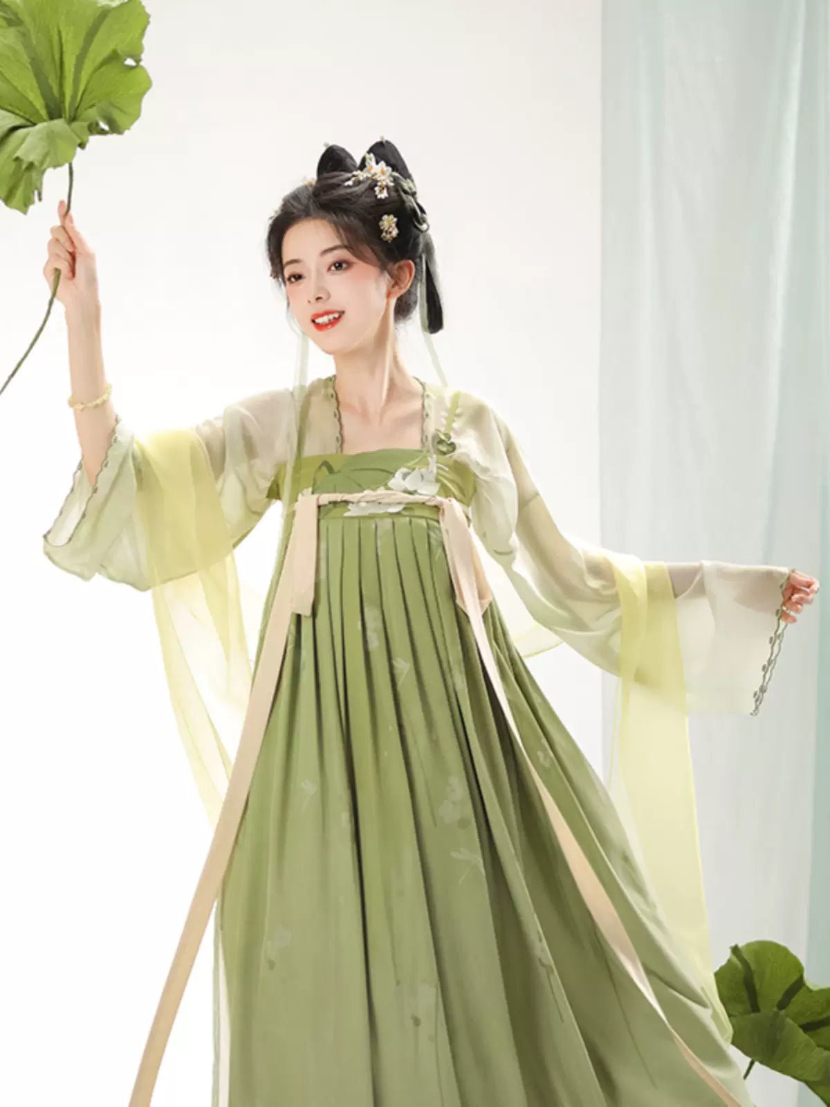【Hanfu】Vibrant Green Charm | Tang Style Hanfuhan fu Chinese han fu hanfu male tang dynasty clothes chinese hanfu tang dynasty outfits traditiona hanfu dress chinese hanfu chinese style dress dress fashion cheongsam dress q