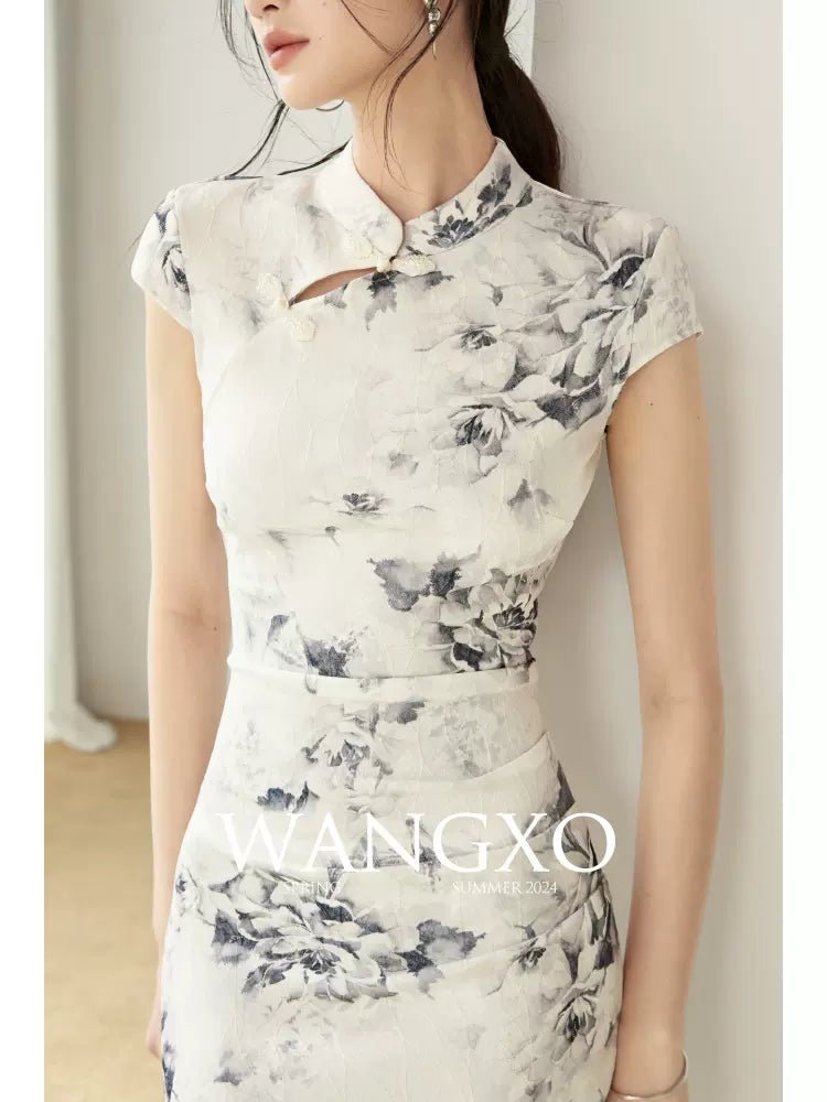 【Hanfu】Whispering Lotus Bloom | Cheongsam/Qipaohan fu Chinese han fu hanfu male tang dynasty clothes chinese hanfu tang dynasty outfits traditiona hanfu dress chinese hanfu chinese style dress dress fashion cheongsam dress q