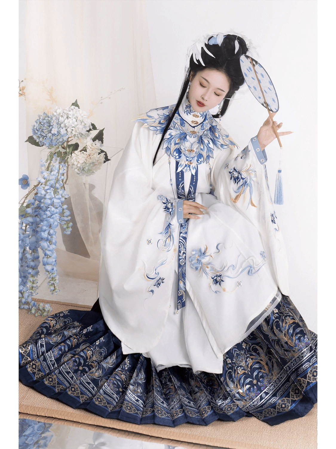 blue and white chinese dress Short Blue & White Floral Qipao / Cheongsam Dress