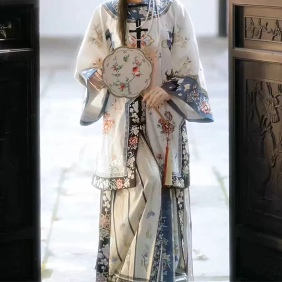 【Hanfu】Whispers of Magnolia | Qing Style Hanfuhan fu Chinese han fu hanfu male tang dynasty clothes chinese hanfu tang dynasty outfits traditiona hanfu dress chinese hanfu chinese style dress dress fashion cheongsam dress q