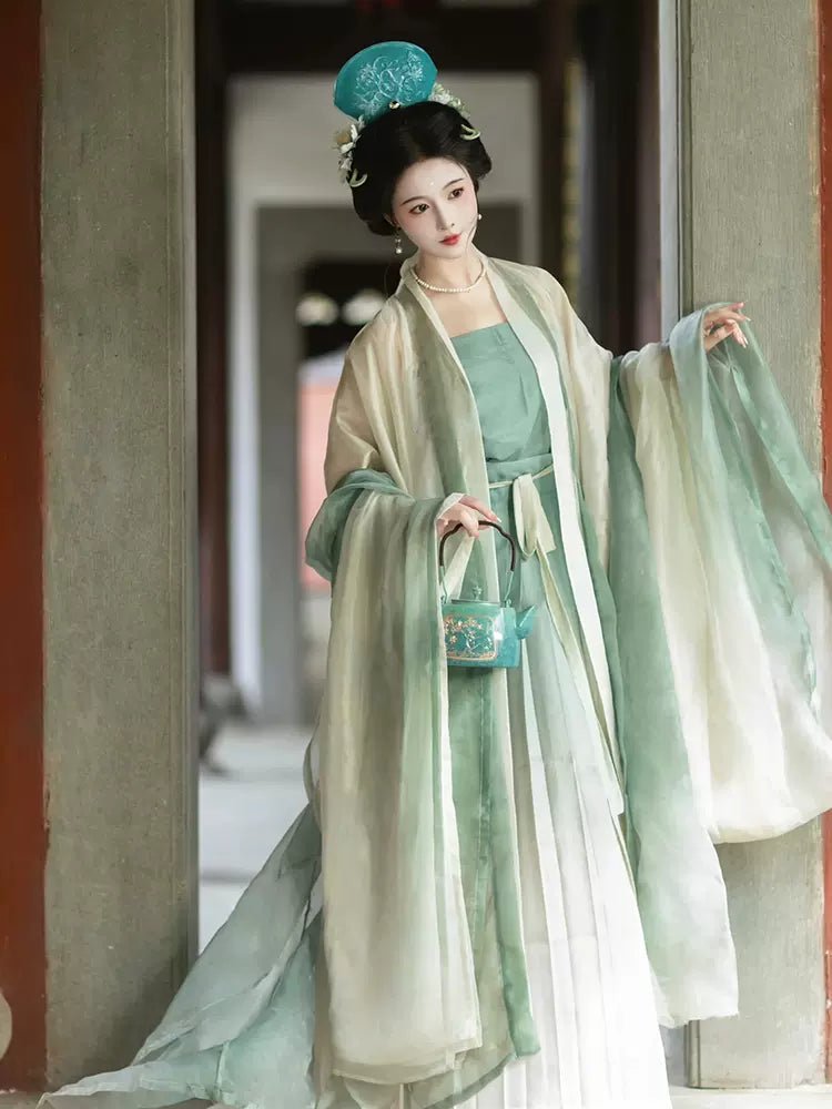 【Hanfu】Whispers of Verdant Serenity | Song Dynasty Hanfuhan fu Chinese han fu hanfu male tang dynasty clothes chinese hanfu tang dynasty outfits traditiona hanfu dress chinese hanfu chinese style dress dress fashion cheongsam dress q