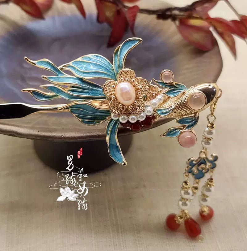 Little Fish|Hanfu Matching Hairpinhan fu Chinese han fu hanfu male tang dynasty clothes chinese hanfu tang dynasty outfits traditiona hanfu dress chinese hanfu chinese style dress dress fashion cheongsam dress q