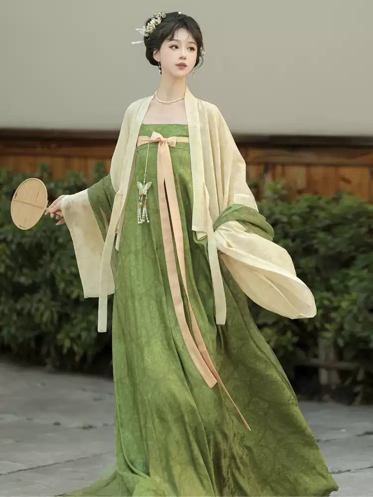 Peach blossom branchhan fu Chinese han fu hanfu male tang dynasty clothes chinese hanfu tang dynasty outfits traditiona hanfu dress chinese hanfu chinese style dress dress fashion cheongsam dress q