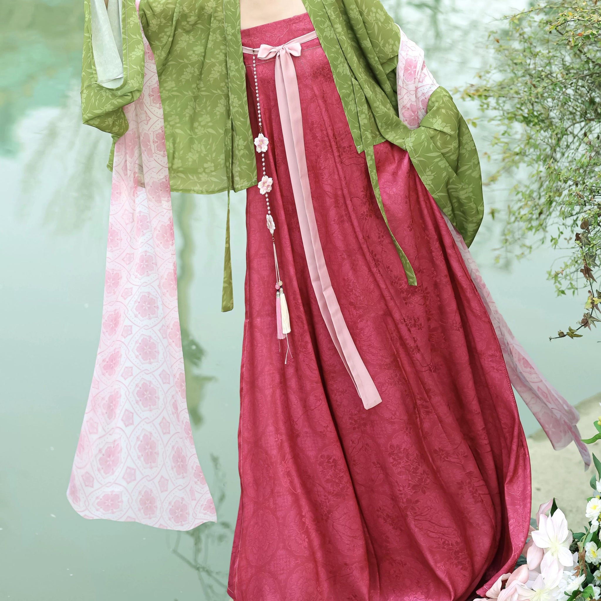 Peach blossom branchhan fu Chinese han fu hanfu male tang dynasty clothes chinese hanfu tang dynasty outfits traditiona hanfu dress chinese hanfu chinese style dress dress fashion cheongsam dress q
