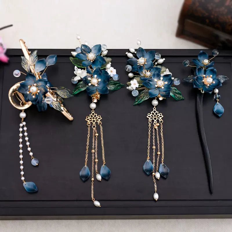 Qaraqash Nahiyisi|hanfu matching hairpiecehan fu Chinese han fu hanfu male tang dynasty clothes chinese hanfu tang dynasty outfits traditiona hanfu dress chinese hanfu chinese style dress dress fashion cheongsam dress q