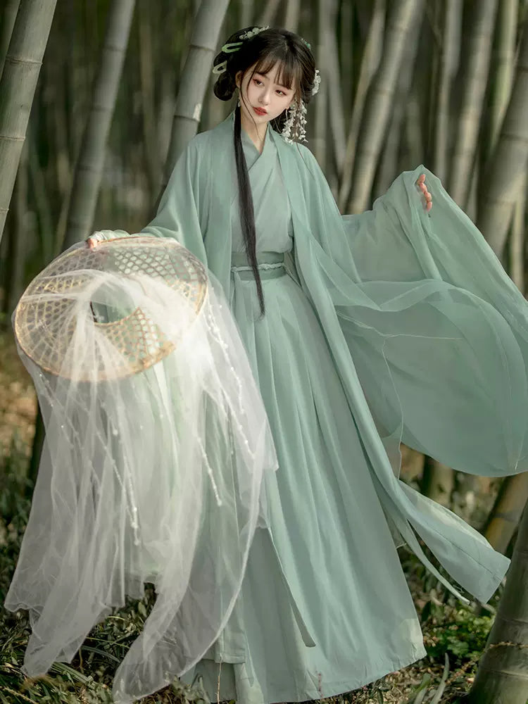 HanfuEthereal Green Dream | Wei & Jin Style Hanfu - Hanrong Hanfu chinese traditional clothes newmoondance nuwahanfu fashionhanfu newfanfu HanfuEthereal Green Dream | Wei & Jin Style Hanfu - Hanrong Hanfu chinese traditional clothes newmoondance nuwahanfu fashionhanfu newfanfu